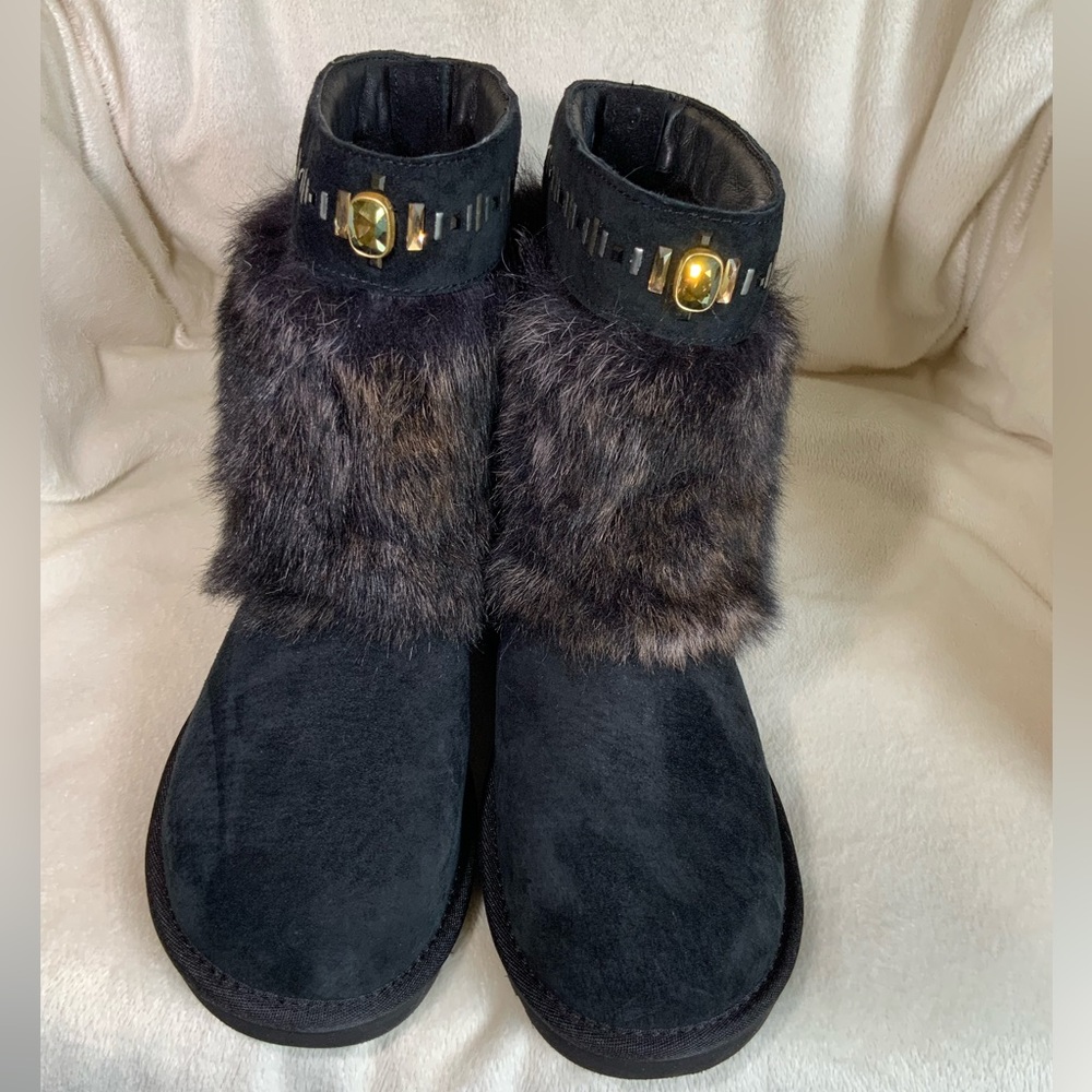 NEW UGG black suede boots with real lamb fur and rhinestones NWOT Women size 6 - Picture 2 of 10